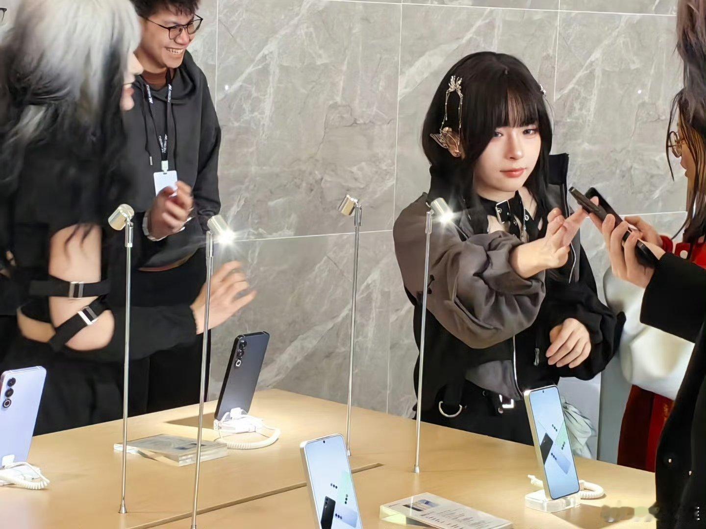 魅族公告距离上次参加魅族的新品发布会，还是2年前了，无魅友不魅族！科技先锋官