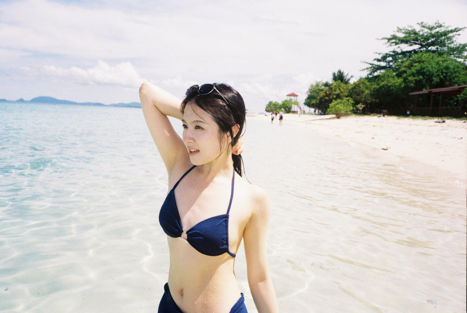 李兰迪 | 35°C的夏天…❤️🔥 