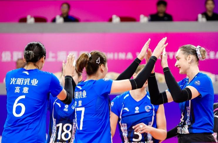 今晚20点，2025-26赛季中国女排超级联赛进入A级常规赛第12轮，有一场强强