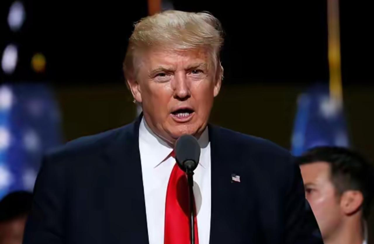 川普表面装疯卖傻、言行乖张，还宣称计划3月底至4月初访华，以访华表态假意安抚、稳