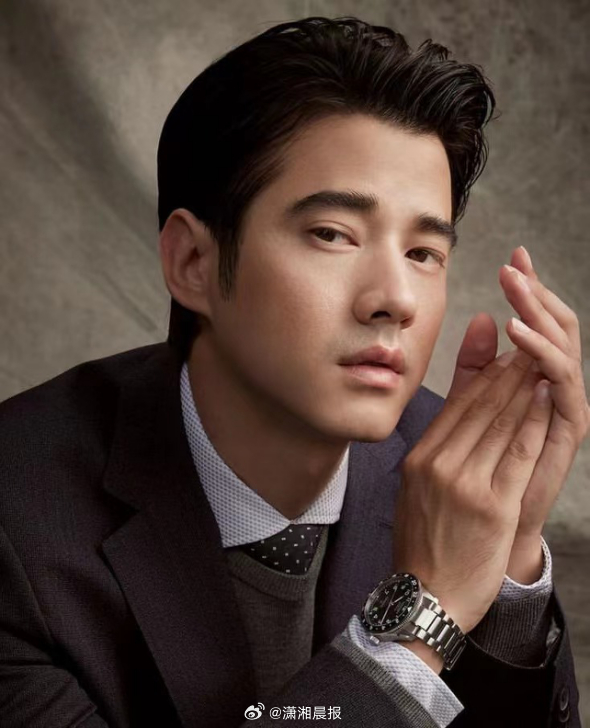 【#泰星马里奥承认他曾一星期不洗澡#】#泰星马里奥称想结婚#3月24日，据潇湘晨