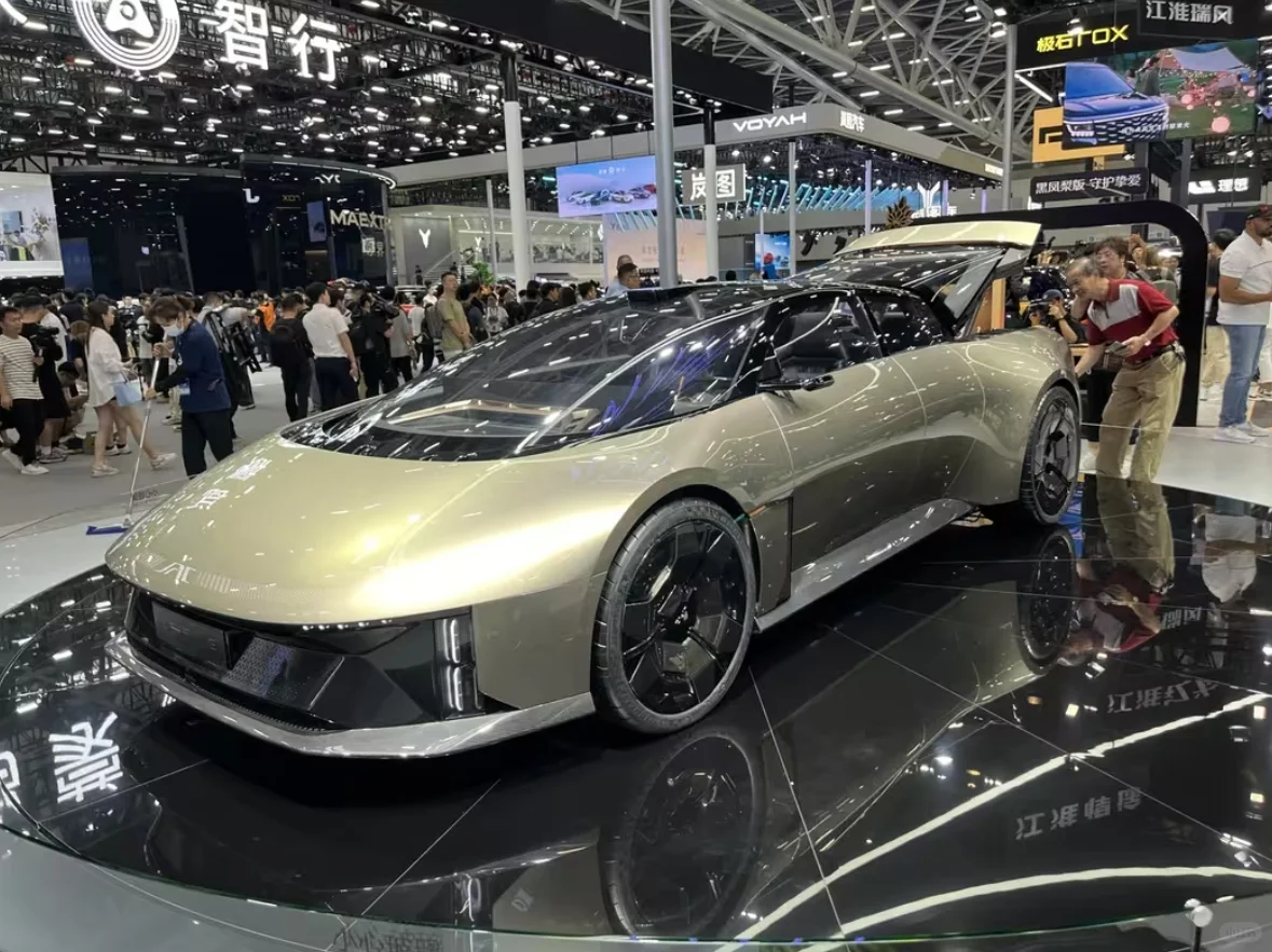 这辆江淮概念车相当酷！