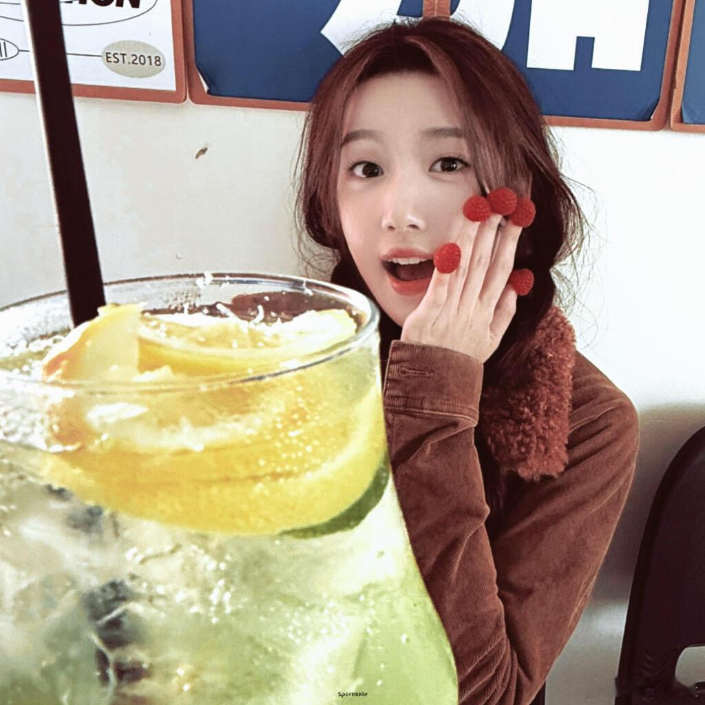 卢昱晓 卢昱晓头像卢昱晓 