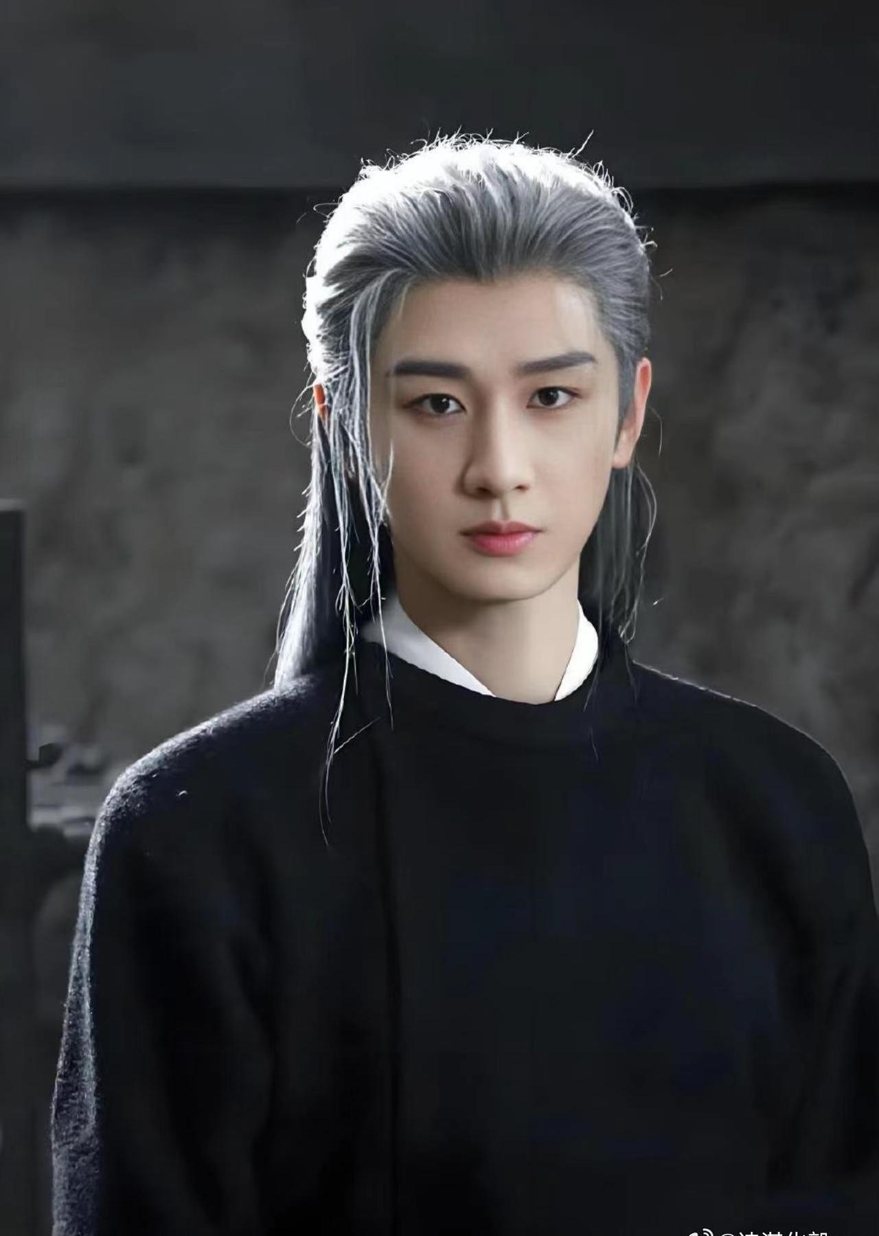 愿你以梦为马，驰骋天涯，前程繁花

成毅｜赴山海｜萧秋水｜李沉舟｜肖明明｜天地剑