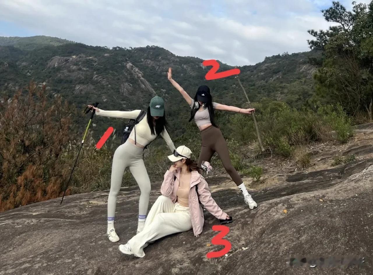 选一个做女朋友，你选哪一个？