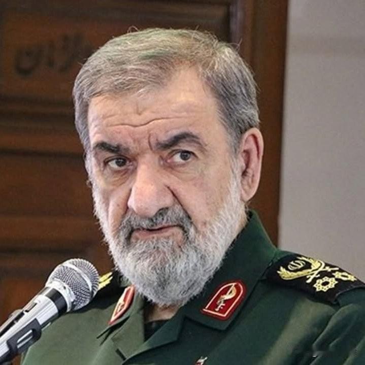 突发新闻：伊朗高级军事官员强硬警告美国 切勿重启对伊战争
 
面对美国频频释放军