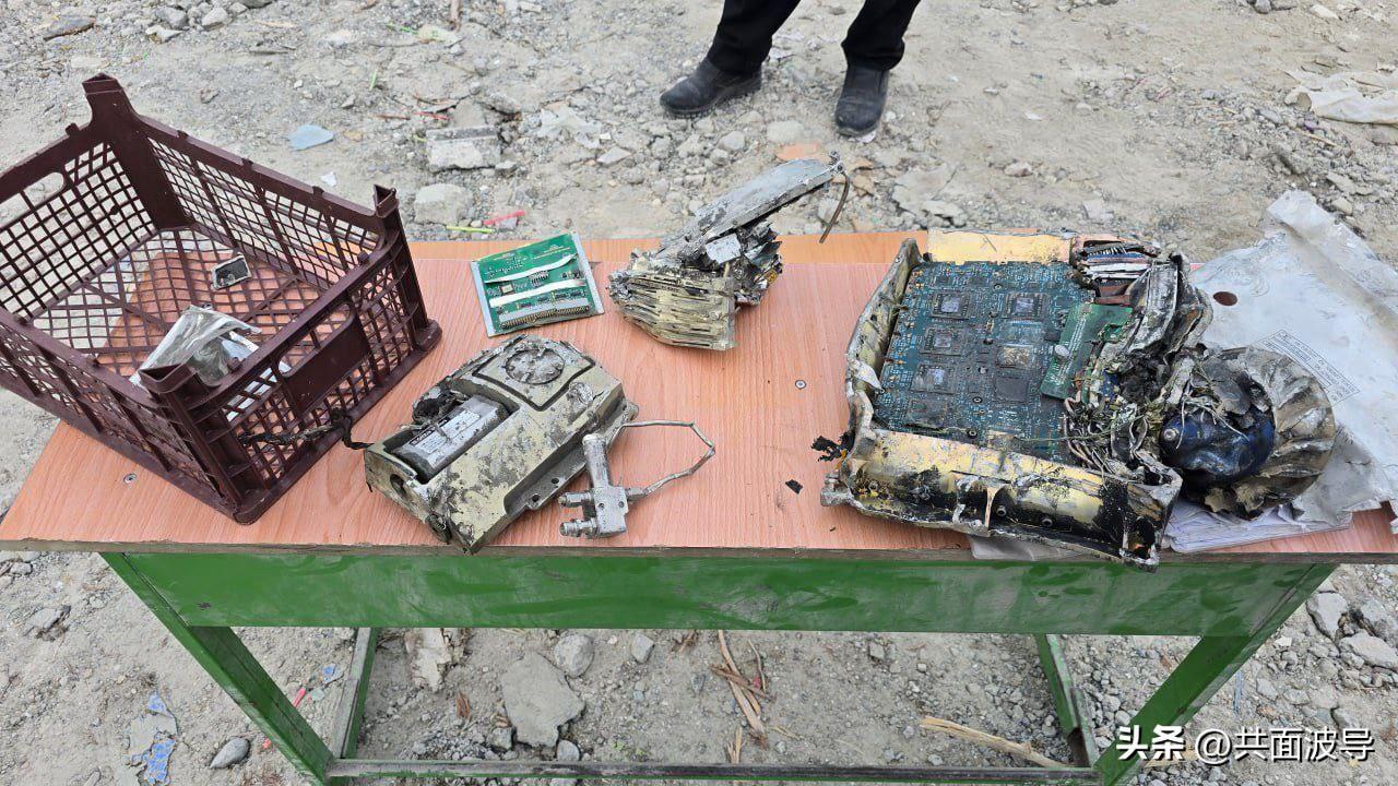 更多的证据来了，证明美国空袭了伊朗学校，因为伊朗挖出了学校废墟当中的导弹碎片，可