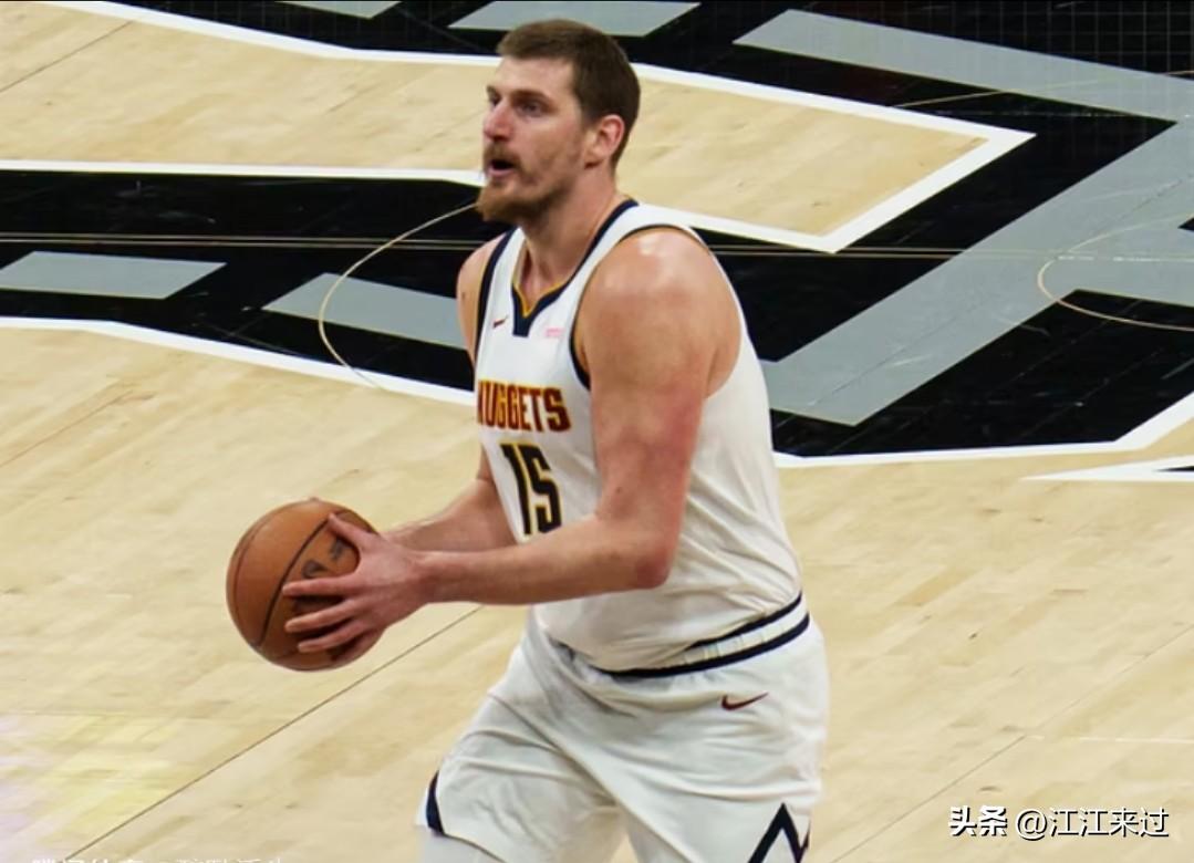 文班亚马休战，掘金背靠背136比131战胜马刺！约基奇31分20板12助攻对飚卡