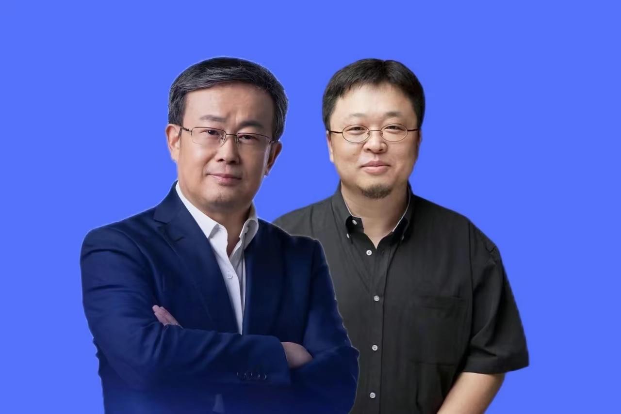 罗永浩与项立刚，一个高中未毕业，一个中专生，一个号称网络意见第一领袖，一个号称通