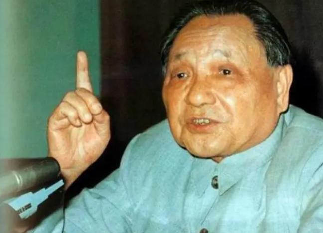 1984年，贺子珍病逝，可在她遗体火化过程中却突发“怪事”，原来工作人员在贺子珍