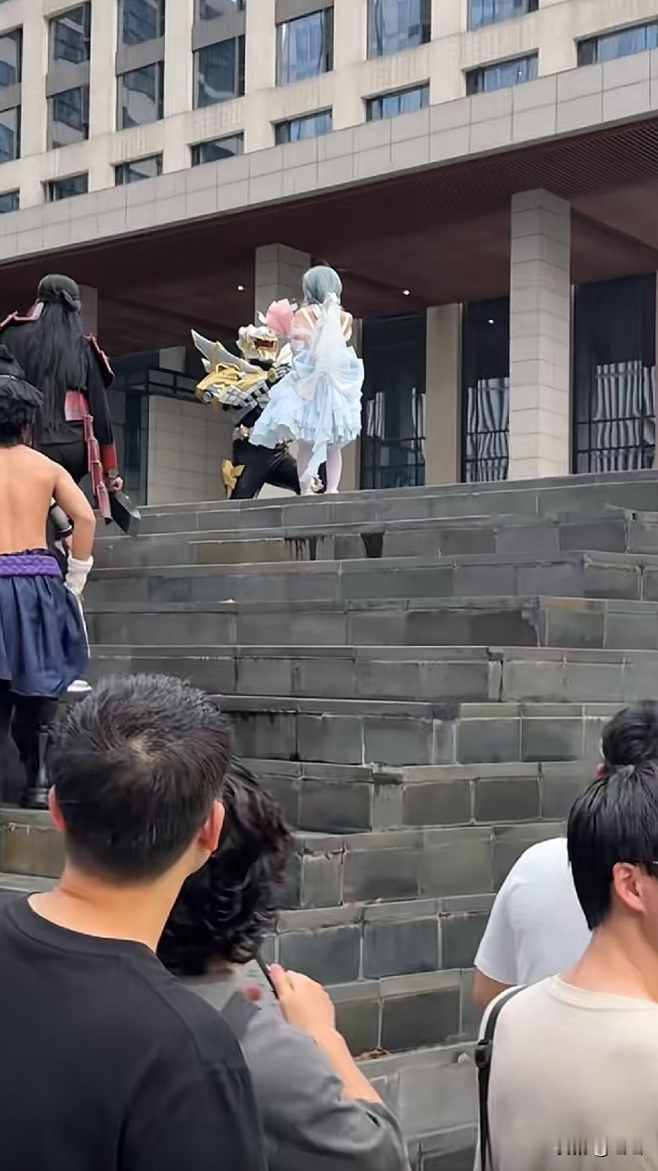 这一套得多少钱