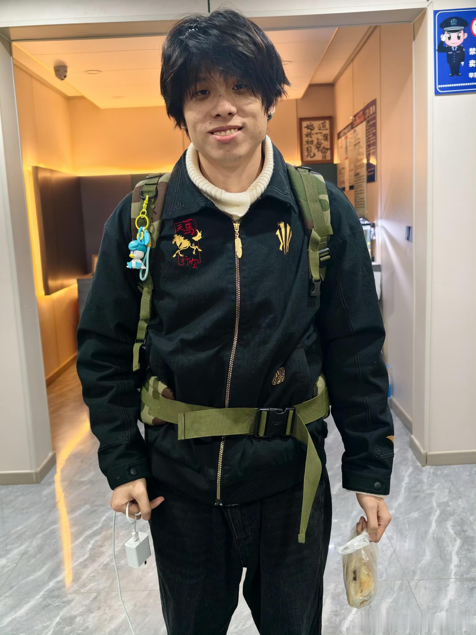 法老新动态！依旧房车旅行中！法老