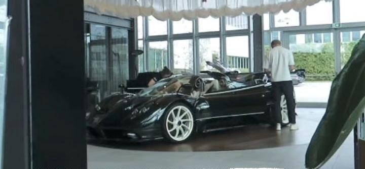 全球唯一台爱马仕规格的绿碳Pagani Zonda Hermes Roadster