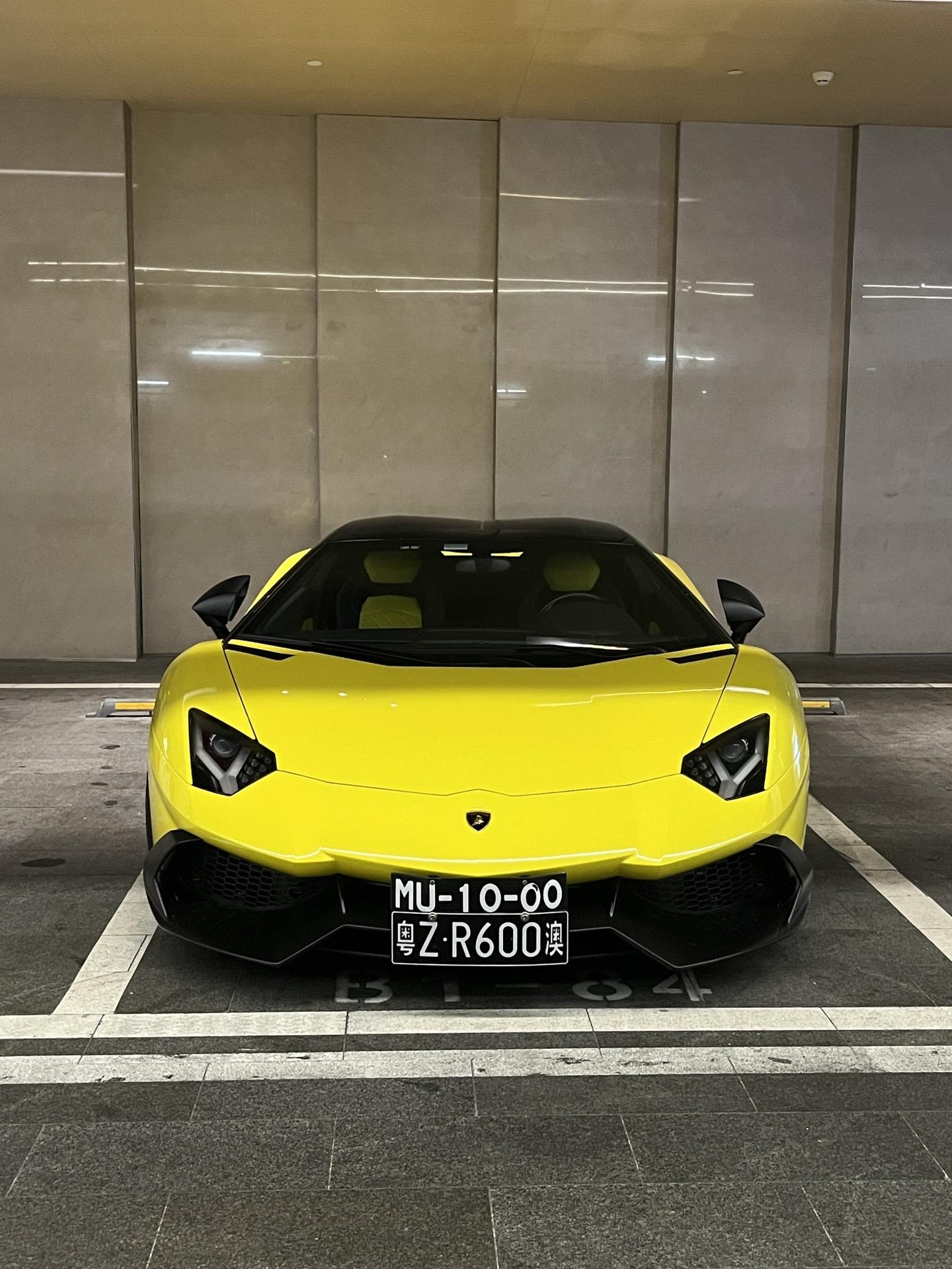 内地唯一的Aventador LP720-4 Roadster（64/100）