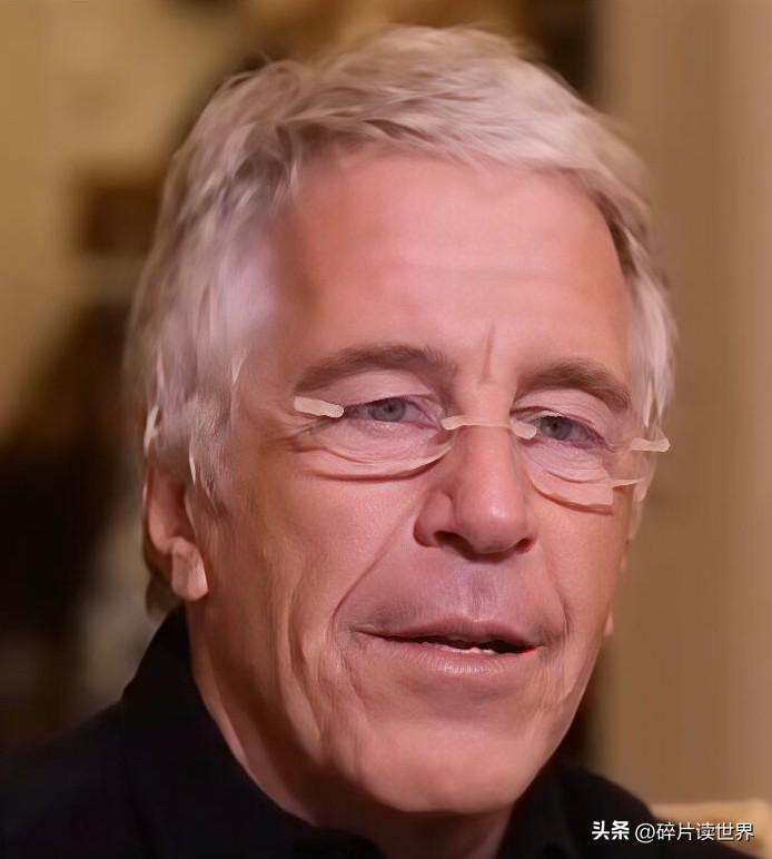 爱泼斯坦案牵扯，希拉里被质询！

2026年2月27日，美国国会众议院监督与政府