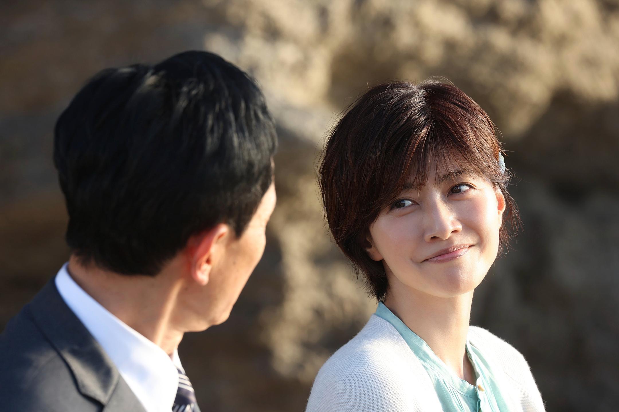 今天是内田有纪的50岁生日~配图均来自她出演的电影截图、海报或剧照选：《孤独的美