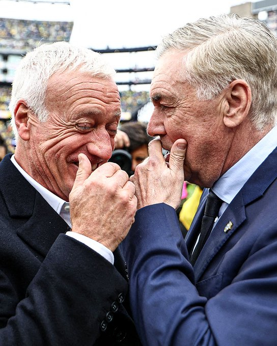 法国的迪迪埃·德尚和巴西的卡洛·安切洛蒂曾经是AC米兰的队友 