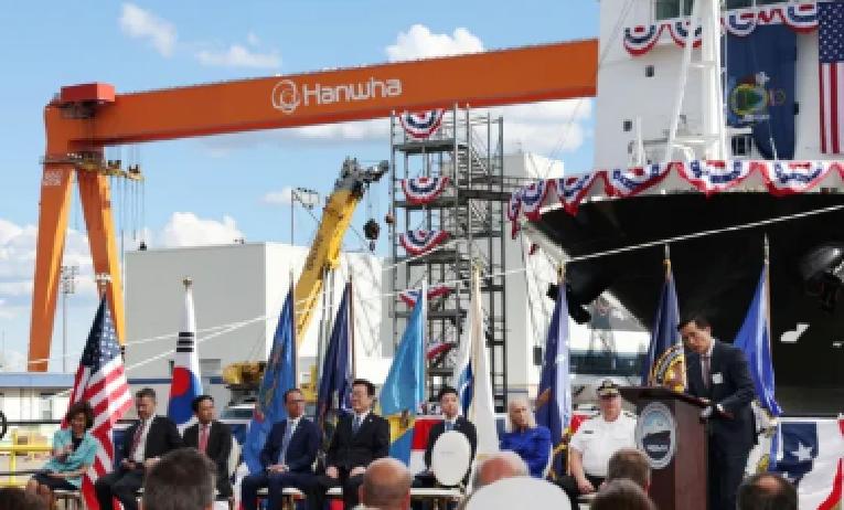 快讯！快讯！
 
韩国政界人士李在明突然宣布了。
 
8月下旬，他在美国公开喊出