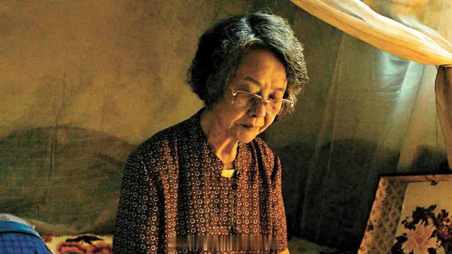 「文藝工作者應向《阿嬤》學什麼？ …《香港大公報》迅： 文/許超電影《给阿嬷的情
