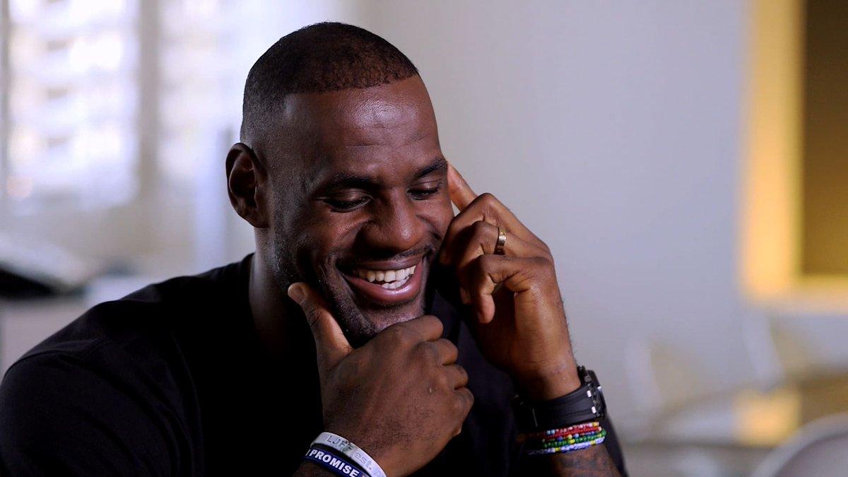 三连败而已！急啥

每个赛季都有差不多的连败时间段喔，着急的球迷一定没看过之前几