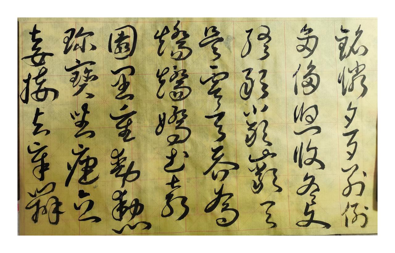 春来莫喜冬何惧
天地循环本有序
雨露风霜过客心
旁观世事似云居