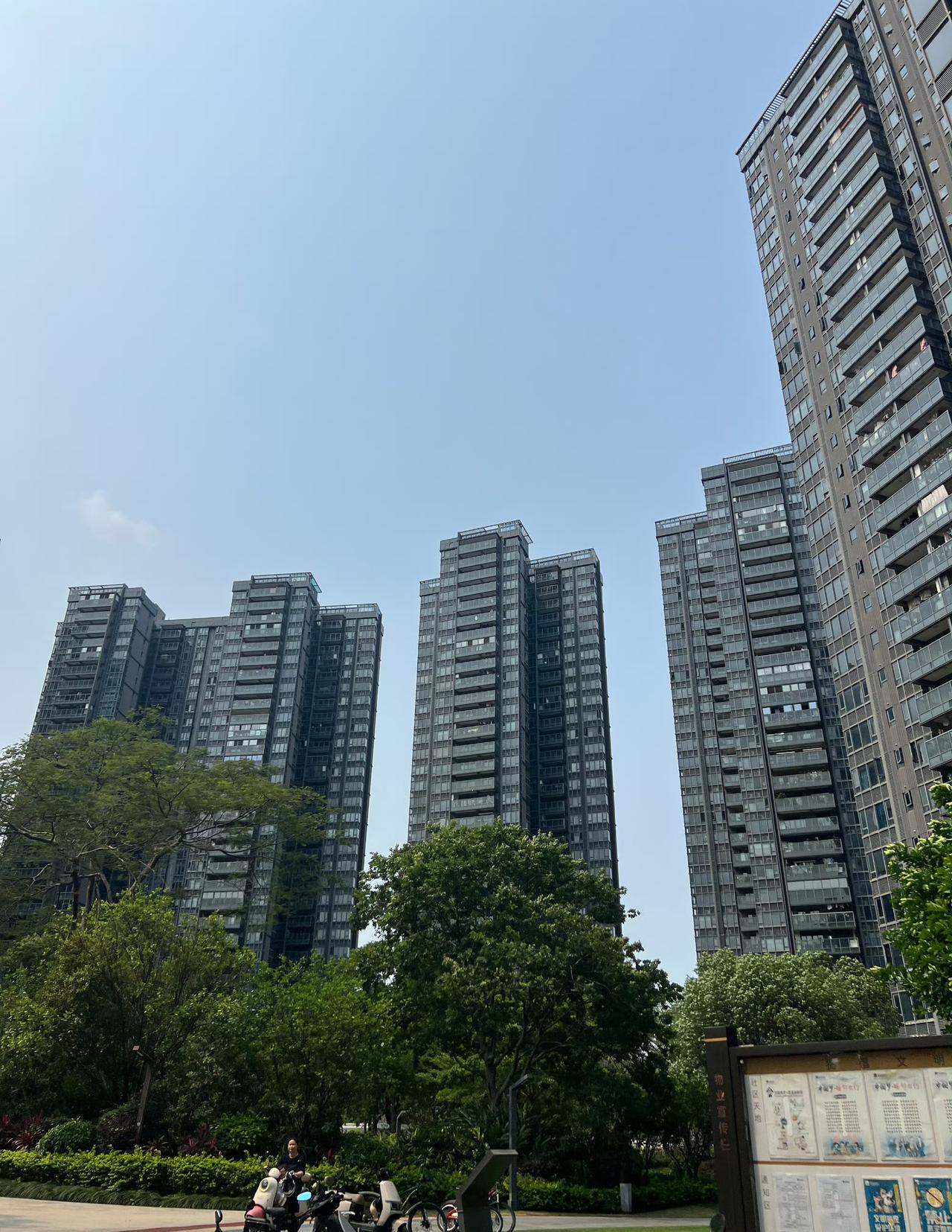 今日运势：丙午年壬辰月庚午日 2026.4.26日

鼠：小吉平安顺利
牛：利聚