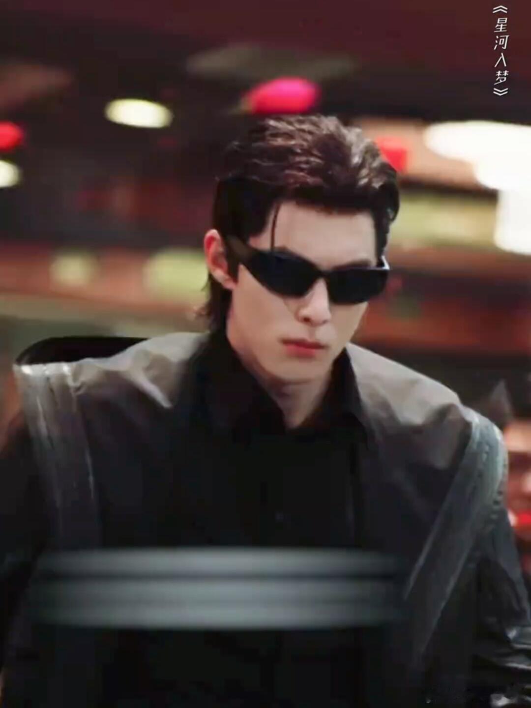 王鹤棣上一秒baby下一秒daddy 王鹤棣上一秒baby下一秒daddy，反差