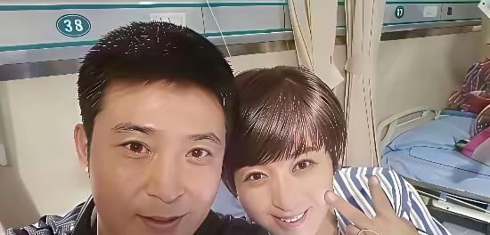 国民媳妇闫学晶真有魔力？
她和郭德纲、潘长江、冯巩、赵本山合影时，竟然都自带一种