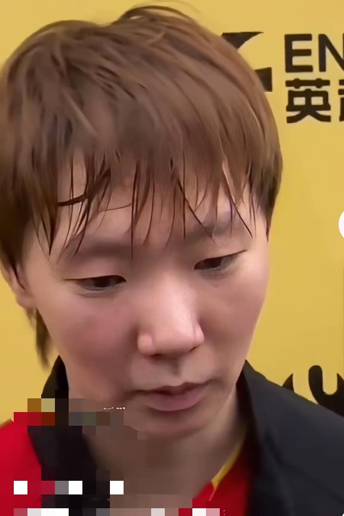 接受采访时，曼昱满脸的愧疚，她遗憾地表示：对不起支持自己的球迷，对不起教练团队，