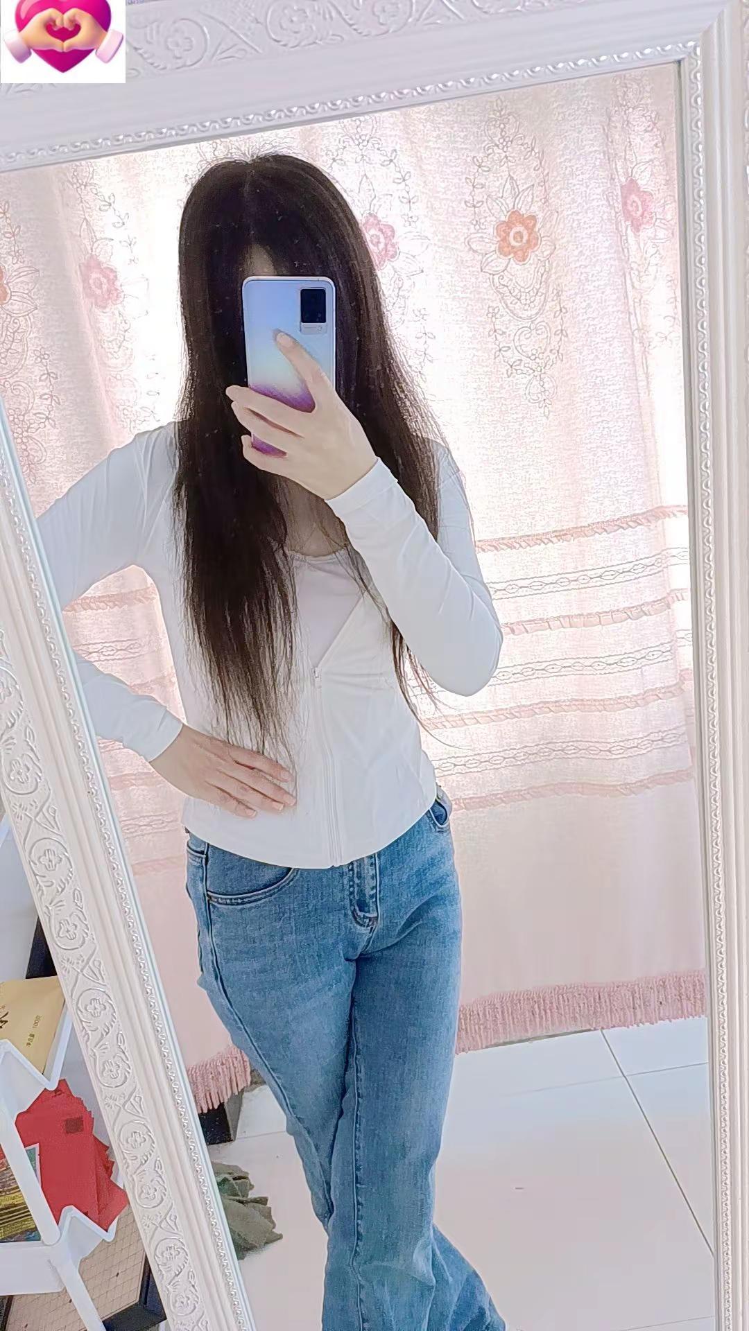 镜子实拍 我的日常自拍穿搭 记录自己的日常穿搭 记录自己的日常穿搭