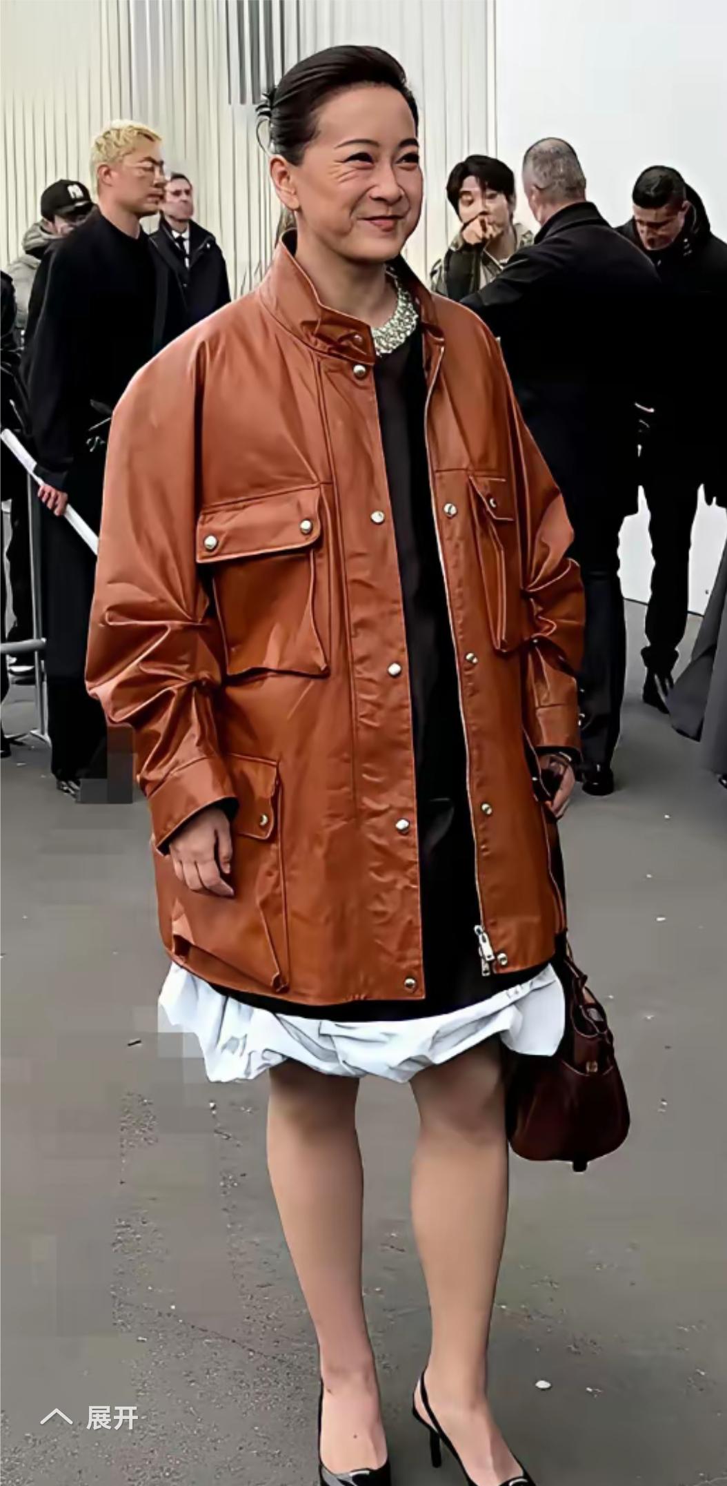 贾玲瘦是瘦了，但没有以前那么活跃了