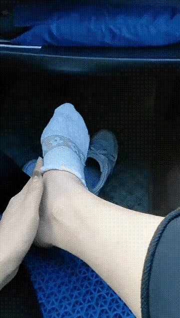 女乘客的创意巧思，让整个车内空间充满了奇妙的风味。司机大哥无比激动的说：I 服了