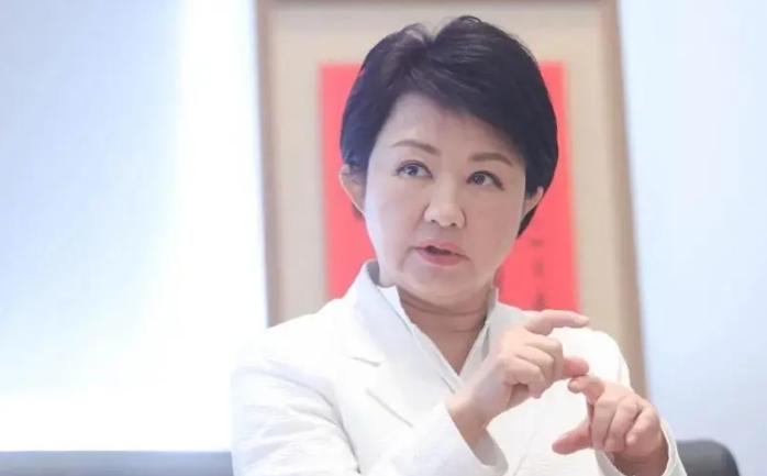 卢秀燕公开发声了！

韩国瑜因为傅崐萁多次缺席协商一事火气上头，风波持续发酵之后