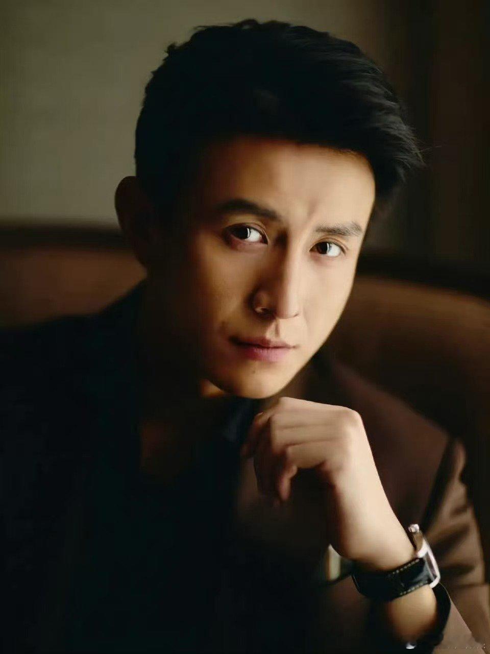 刘萧旭鎏光盛典造型刘萧旭鎏光盛典红毯刘萧旭鎏光盛典造型，可以可以， 