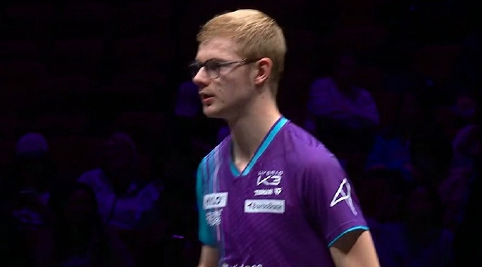 F勒布伦4比3雨果 激烈！WTT重庆冠军赛男单1/4决赛，费利克斯-勒布伦4比3