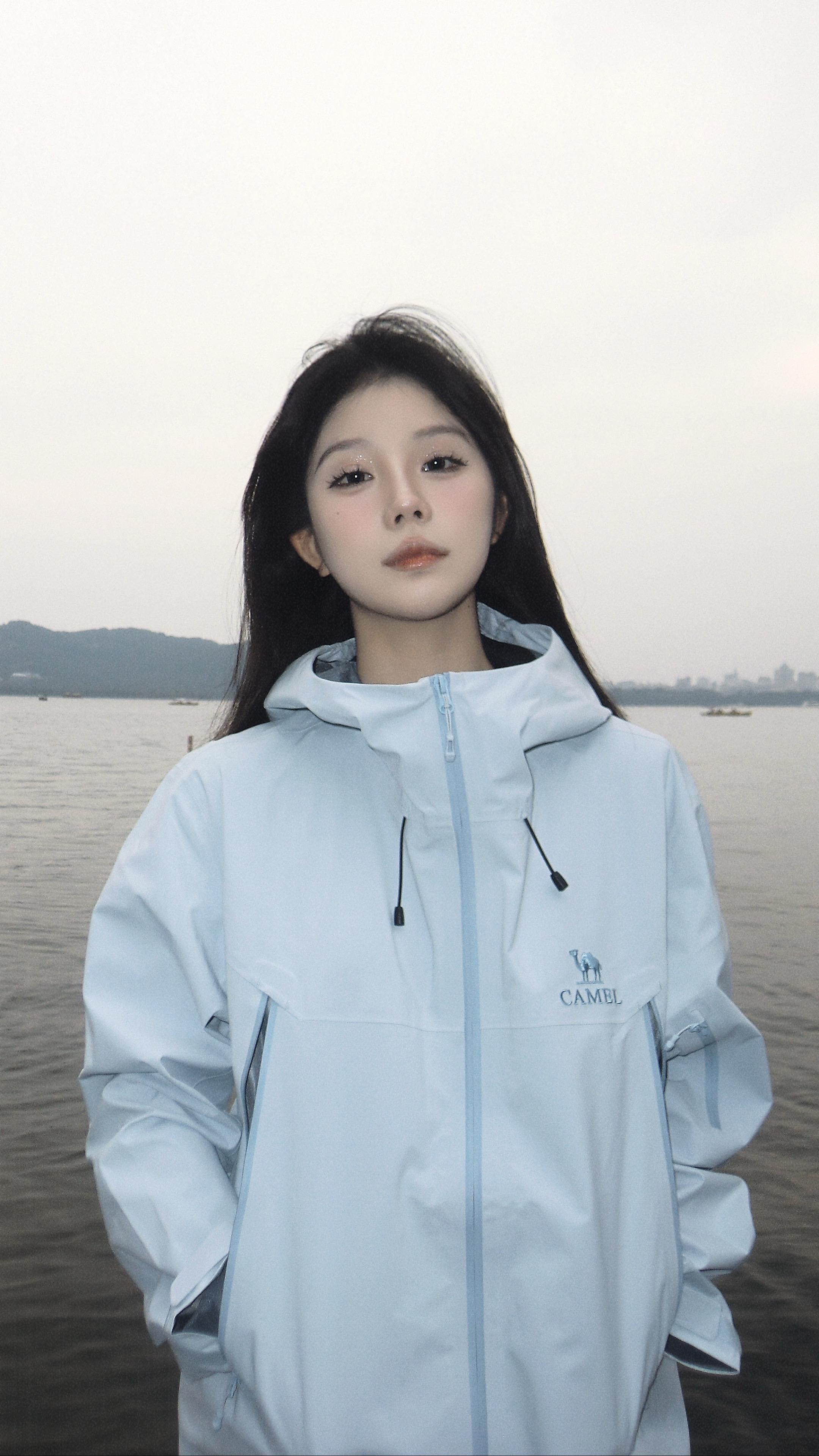 欲把西湖比西子。