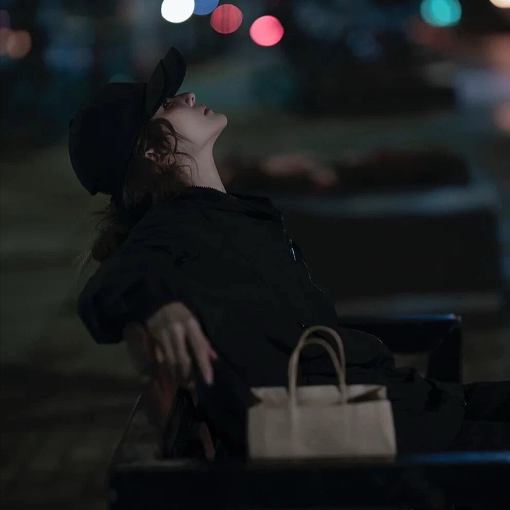 ᴴᵉᑊᑊᵒ ᵕ̈◡̈ 𝕤𝕞𝕚𝕝𝕖 ✨手掌就那么大，握不住的东西太多人生