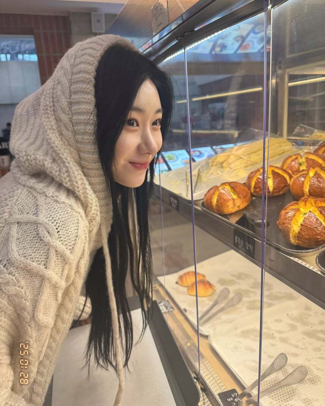 李彩领빵 