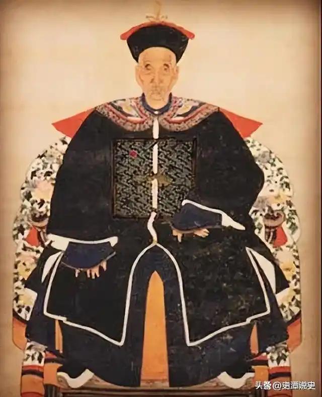 乾隆把历代配享名单甩给张廷玉：你自己看看，配吗？

张廷玉是安徽桐城人，29岁中