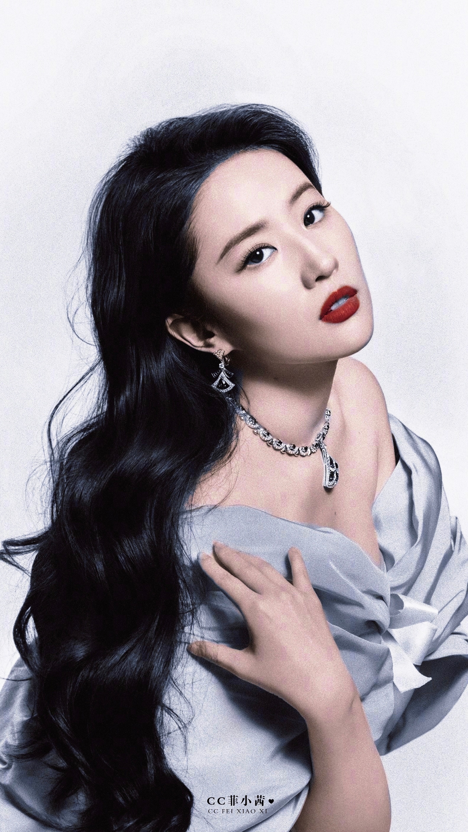 刘亦菲 ✘ 时尚𝐂𝐎𝐒𝐌𝐎 ·上色淡妆浓抹总相宜💜 ·#刘亦菲红裙雕