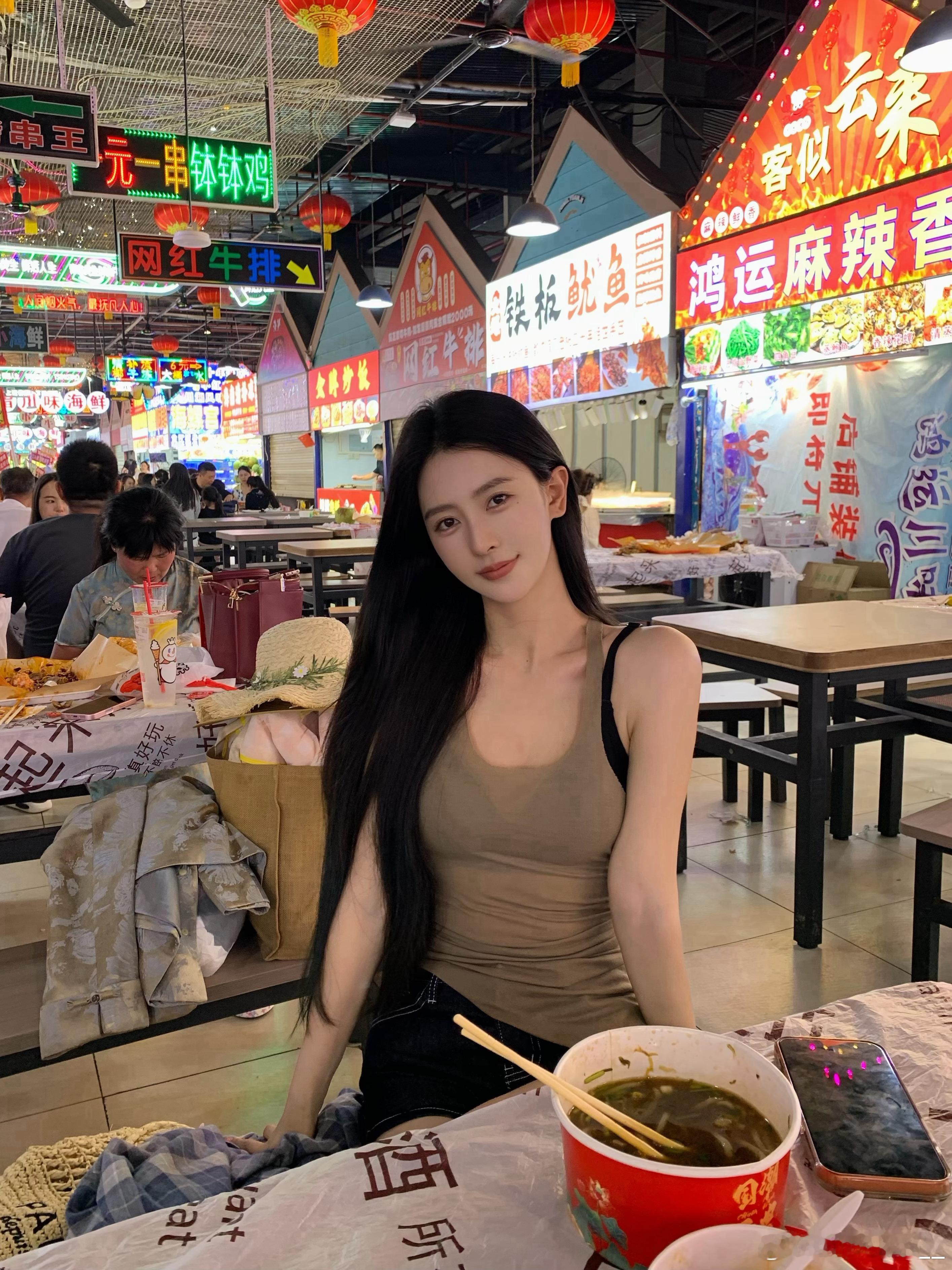 如果我们约会 路边摊也不错 随手拍