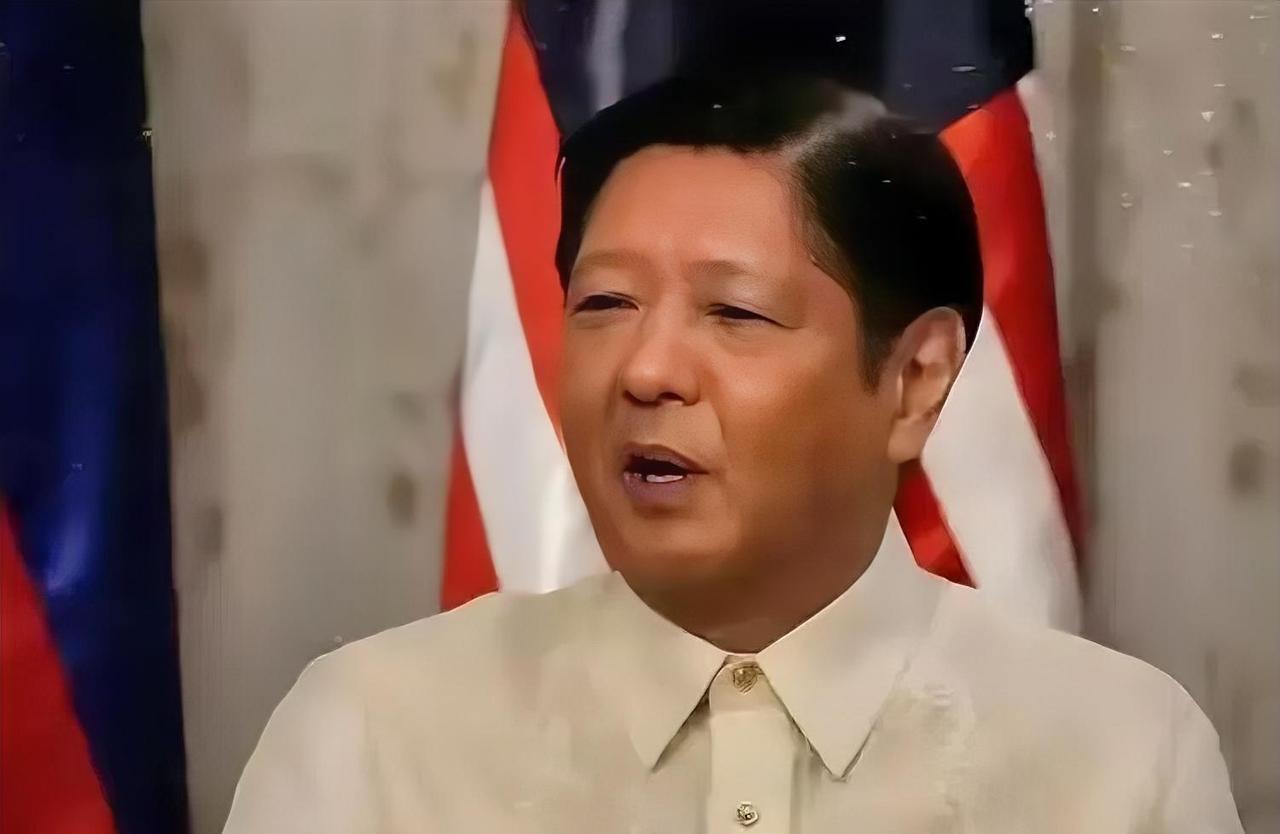 菲律宾黄岩岛军演，原来还以为是美国背后撑腰，结果是日本。这次封黄岩岛军演时间长，