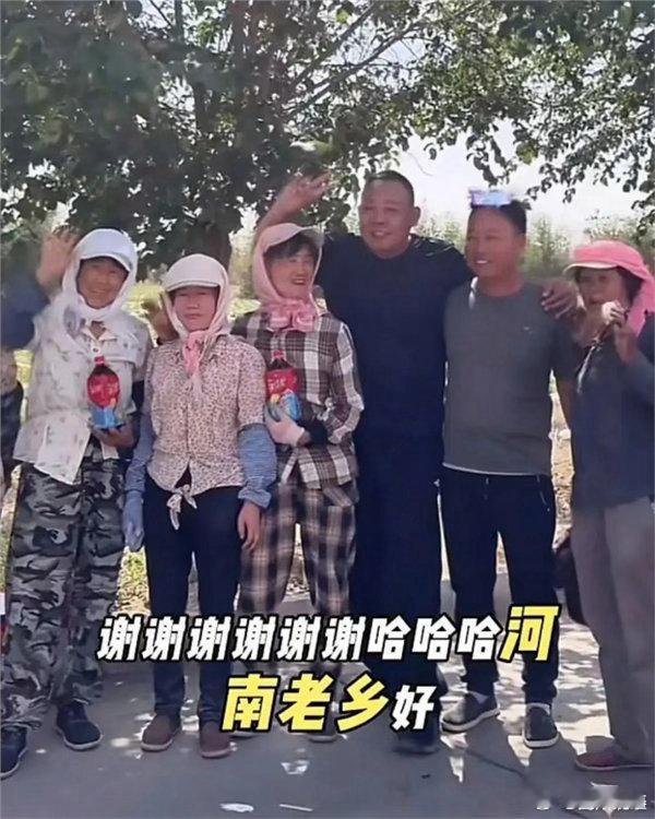 阎肃观察肃言肃语 【于东来买6710元香烟饮料免费送路人 豪爽向小卖部支付700
