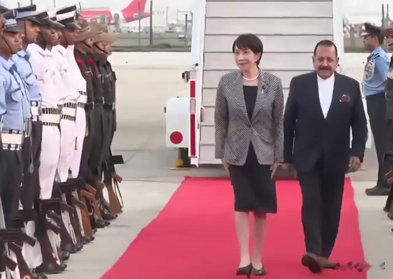高市早苗访问印度，发力点定在围堵中国上
7月2号当天一大早，日本现任首相高市早苗