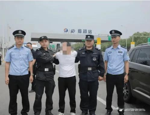 “天网恢恢，疏而不漏”33年追凶，杀害12岁儿童，潜逃期间又杀害一名矿工男子终于