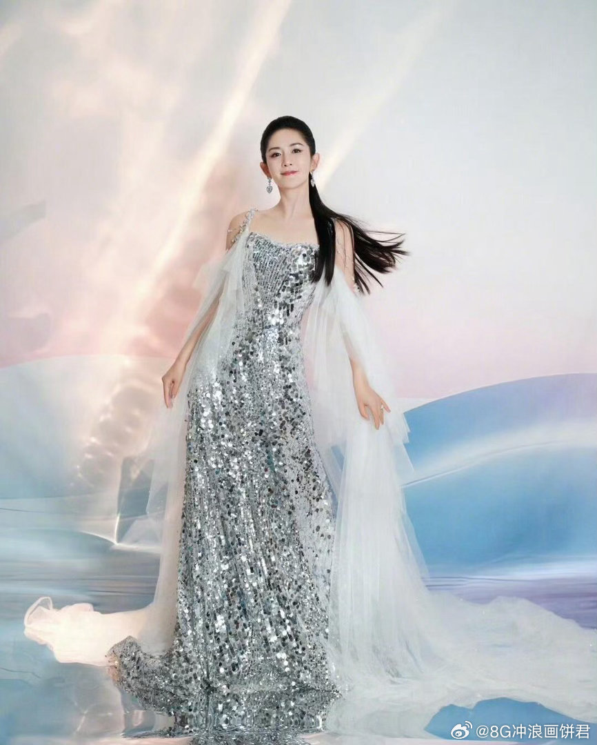 谢娜谢娜守护逆战乌兰图雅刚说完跟歌没关系，谢娜立刻补刀：怎么还怪上歌了呢？这语气