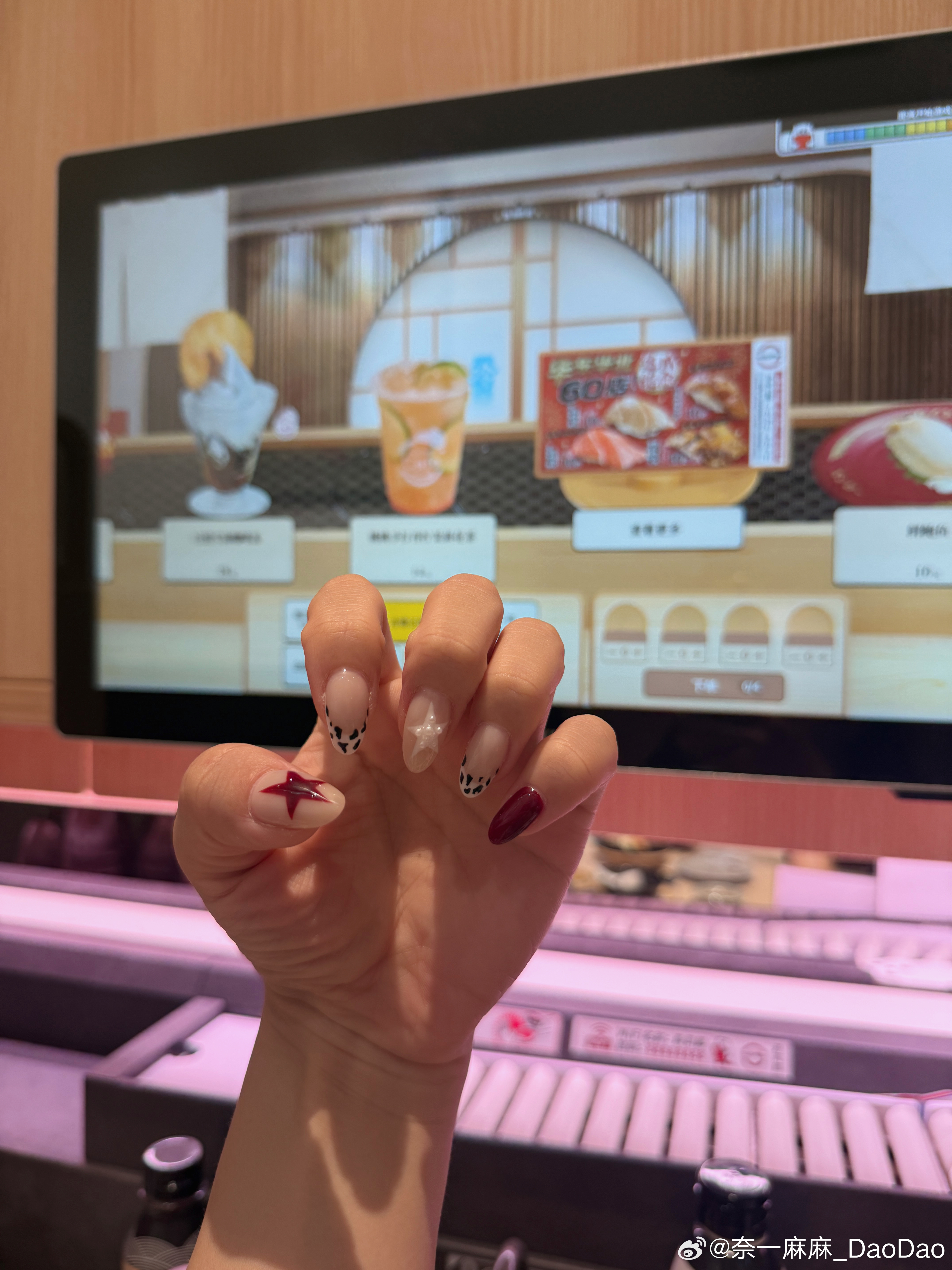 感谢我一姐陪我做指甲陪我吃寿司记录美好生活日常分享骗你生女儿系列萌娃养成记晒娃带
