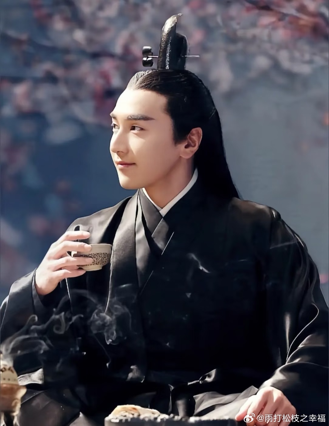赵又廷 别找我演什么四海八荒美男赵又廷在采访中坦言，不希望再出演四海八荒美男这类