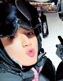 刘耀文高会 Only fans汉化版 刘耀文唯一平台发美浪中…… 