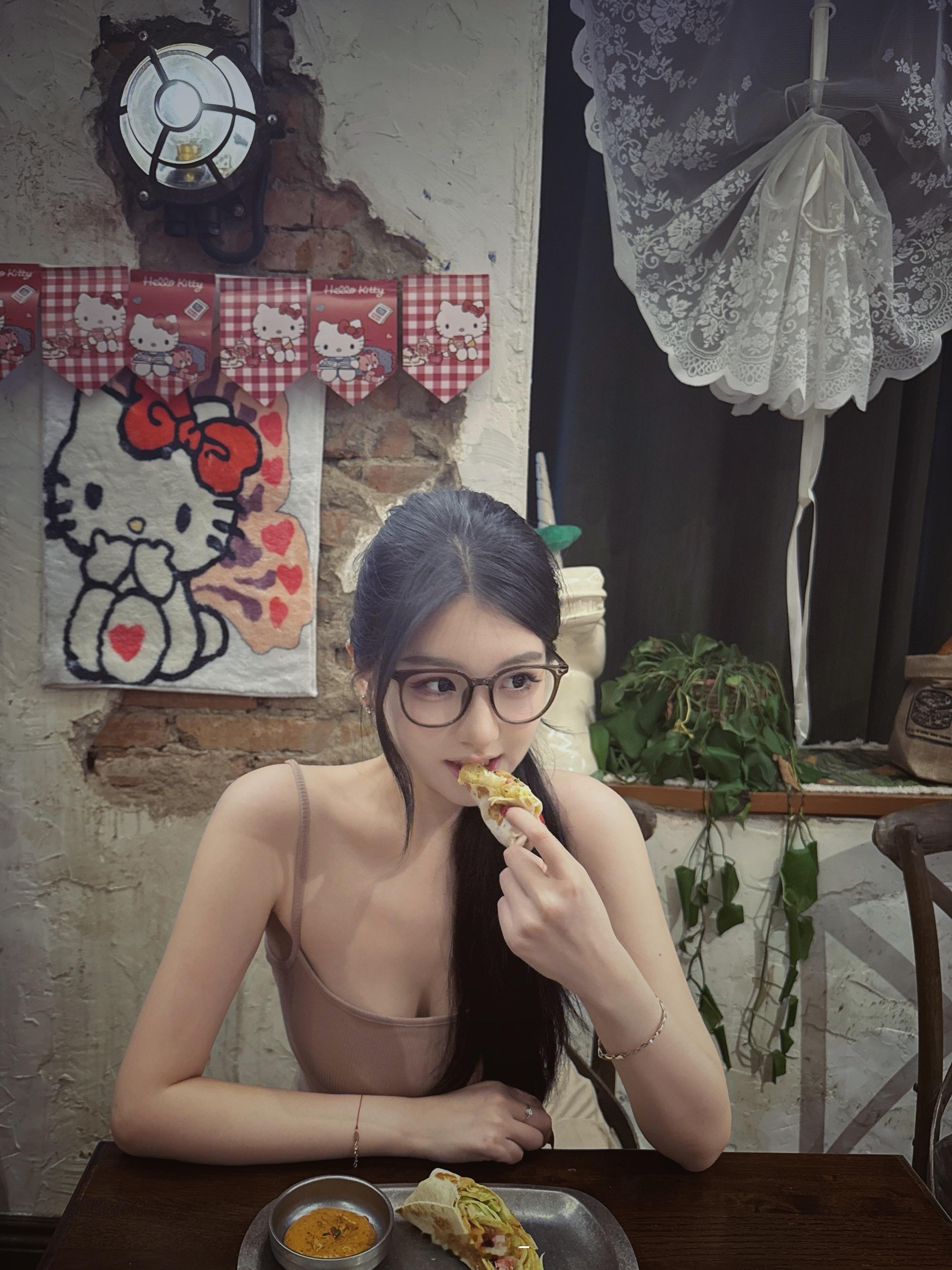 浙江一下子就降温了ꉂ ᳐˶'ᜊ'˶ ྀིಣ ​​​